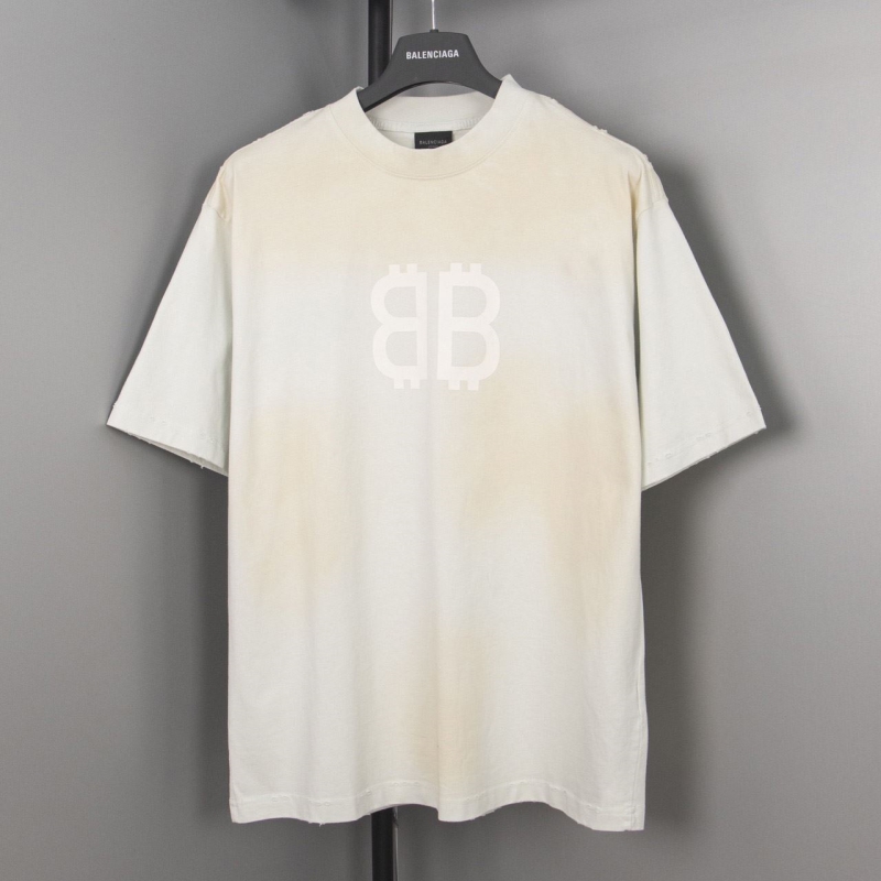 Ba*len*cia*ga t-shirts